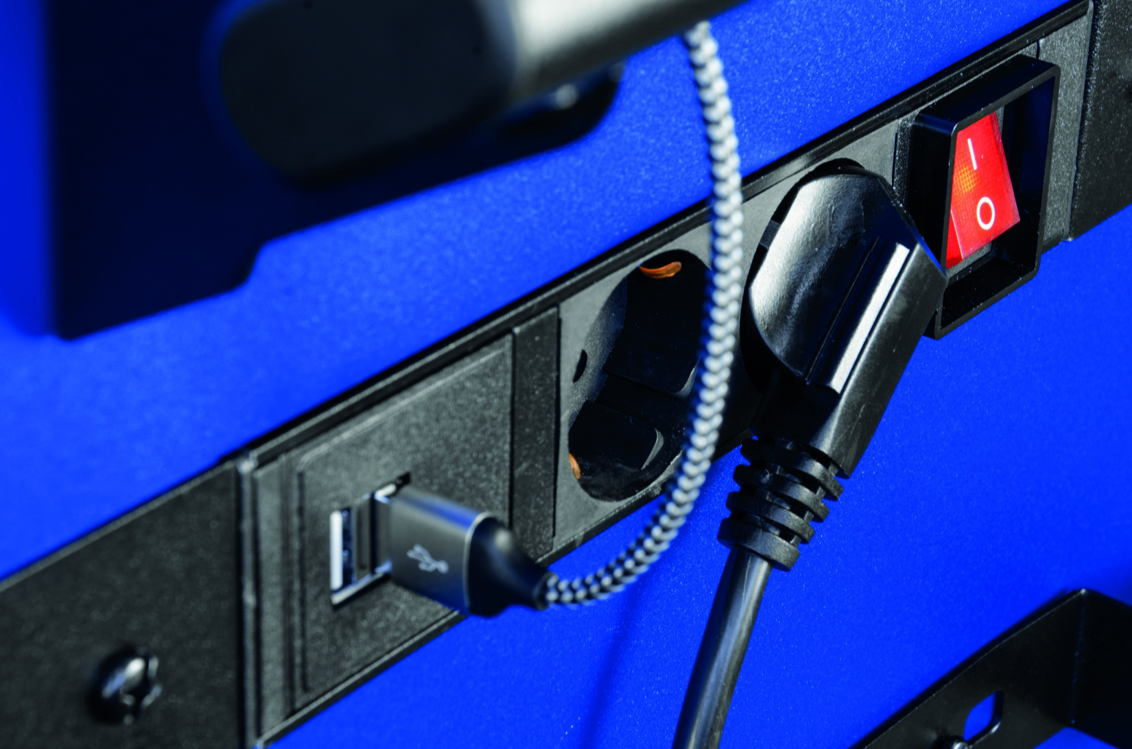Projahn Bestückter Werkstattwagen UNIVERSE + E-Power Elektroverteiler + Werkstattwagenaufsatz UNIVERSE + Dosenhalter + Papierrollenhalter + 379-tlg. Blau 